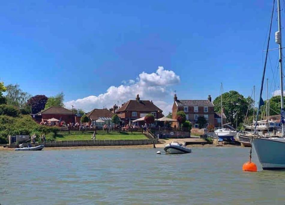 Rockhopper Cottage, Waldringfield Woodbridge Eksteriør bilde
